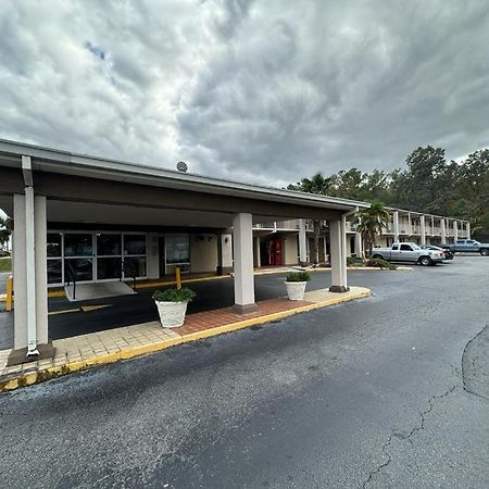 מילדג'וויל Heritage Inn מראה חיצוני תמונה