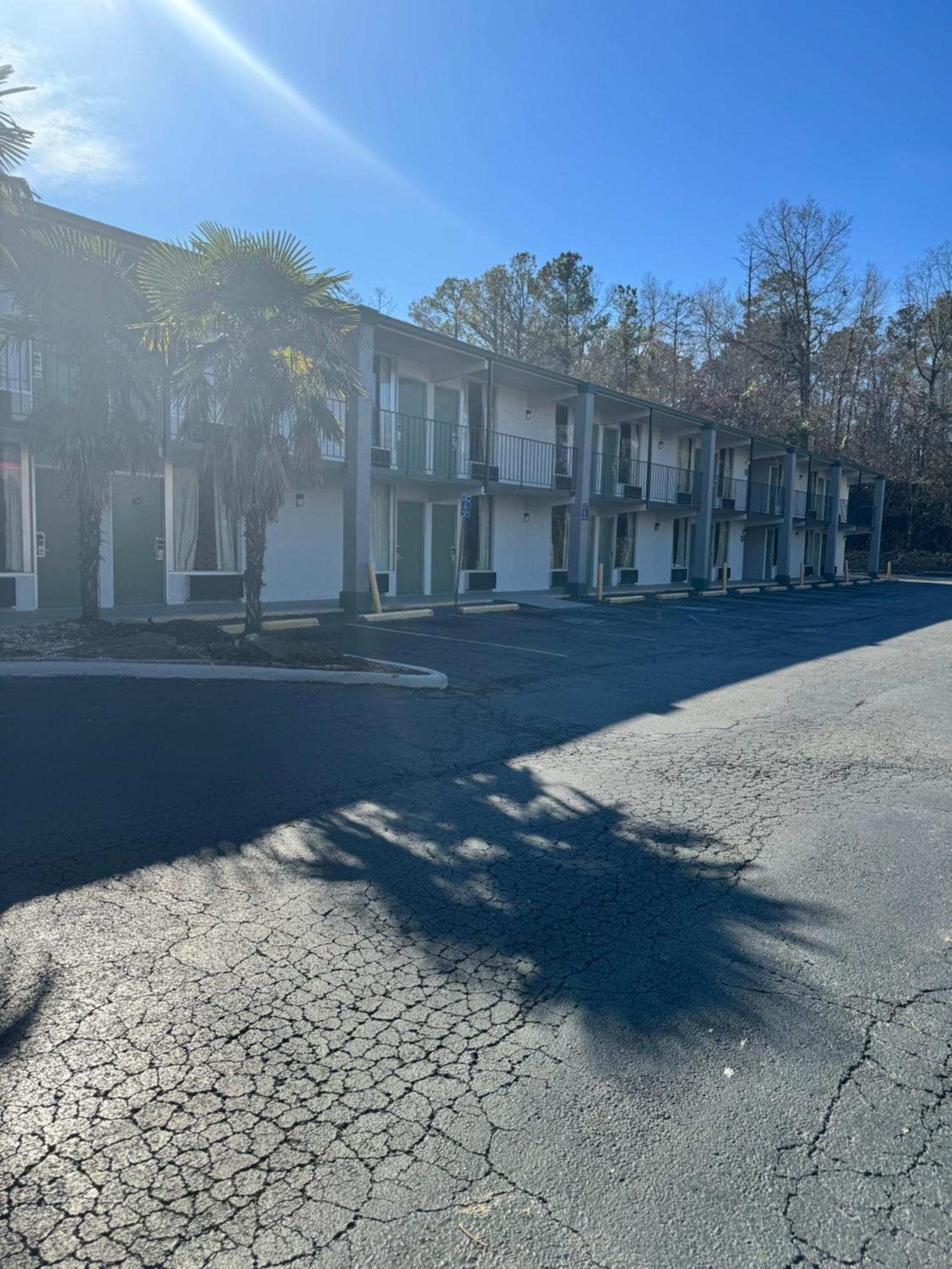 מילדג'וויל Heritage Inn מראה חיצוני תמונה